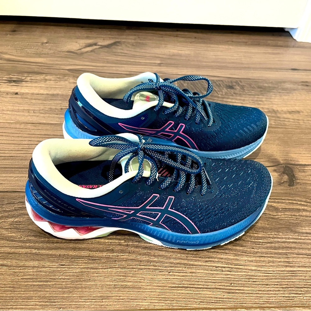 ASICS Gel-Kayano 27